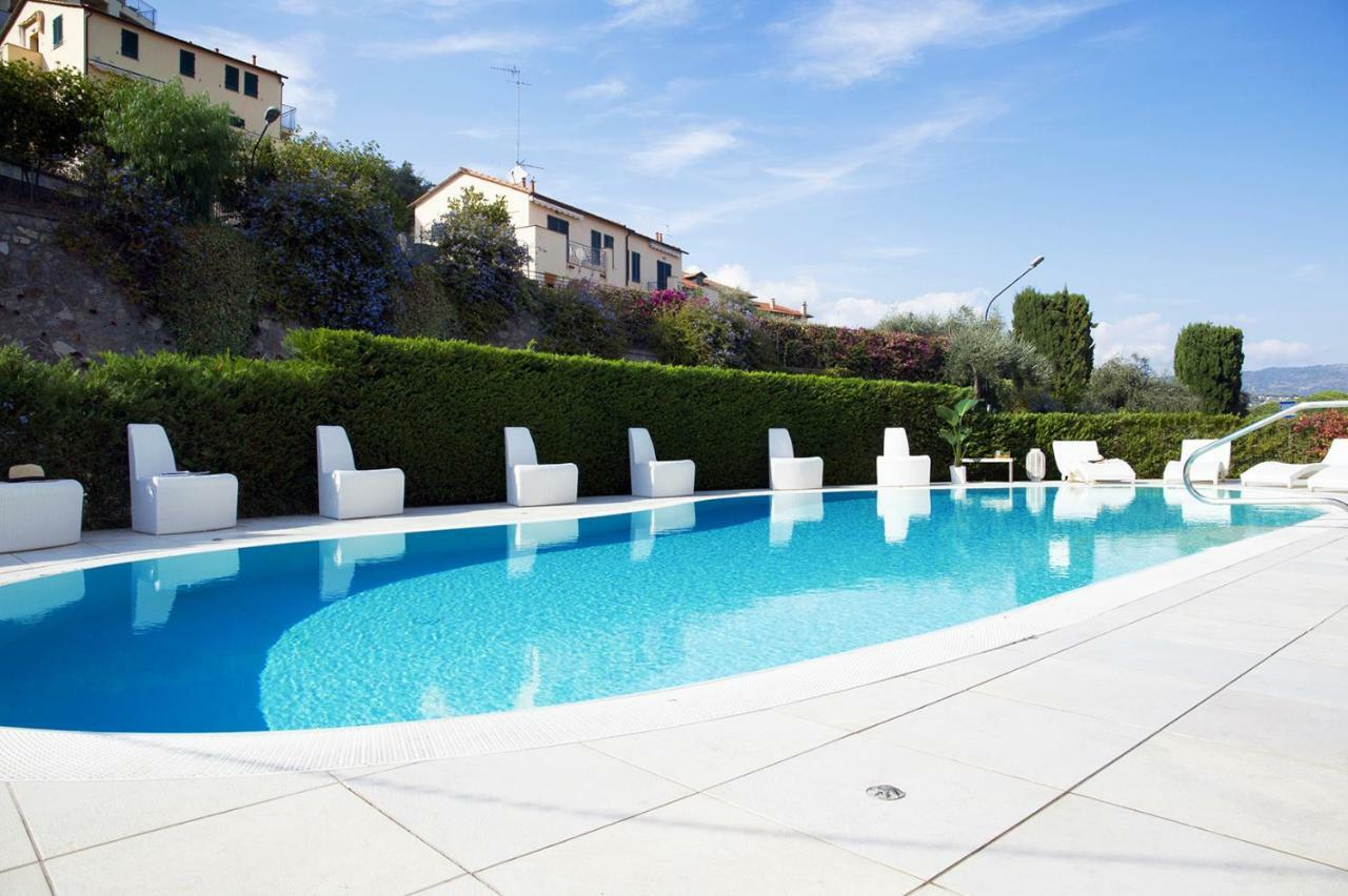 Hotel Iva Diano Marina Dış mekan fotoğraf